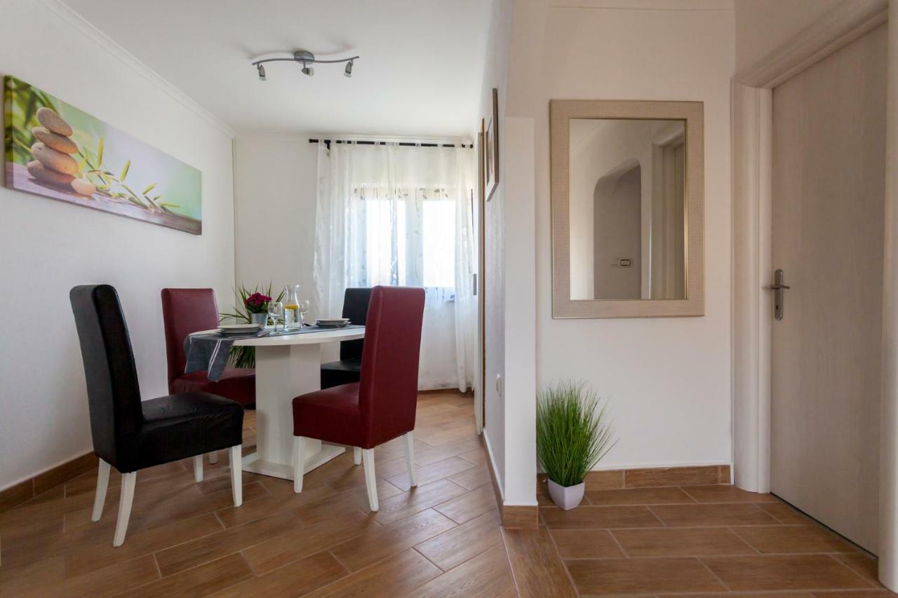 Apartment Nonna Krk Town Eksteriør bilde